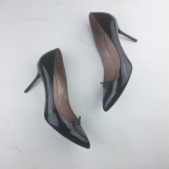 Gucci Shoes - Gucci Beverly Patent Leather Bow Pointed Pumps